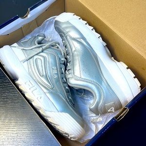 Fila disruptor II metallic size 10